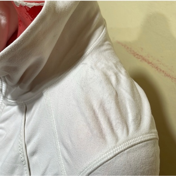 Lululemon Jacket - Picture 3 of 6